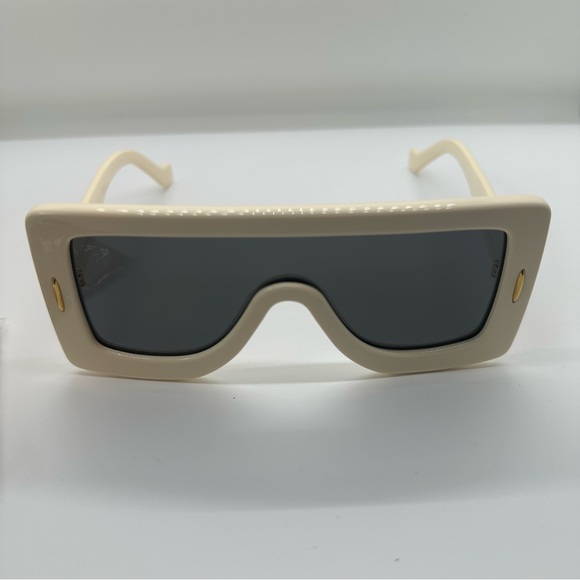 NWT Loewe | Oversized Anagram Shield Mirrored Ivory Gold Unisex Sunglasses $550 - Picture 3 of 7